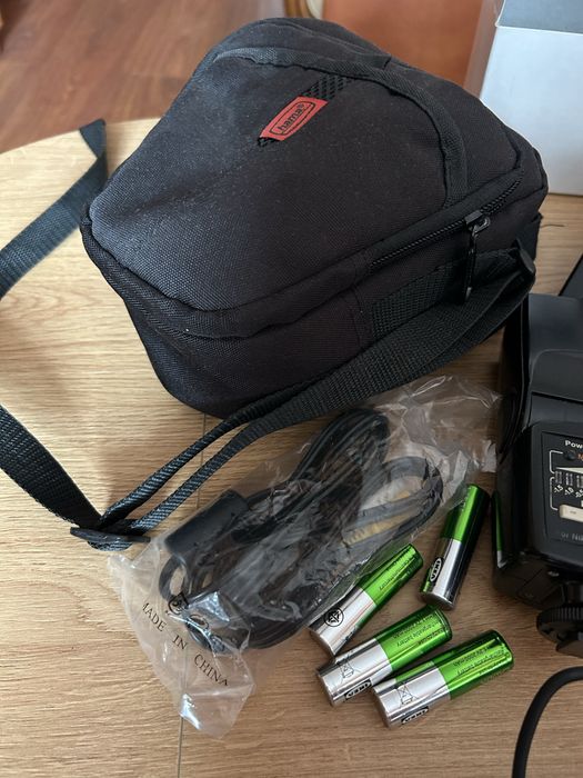 aparat foto nikon dslr 3200 set