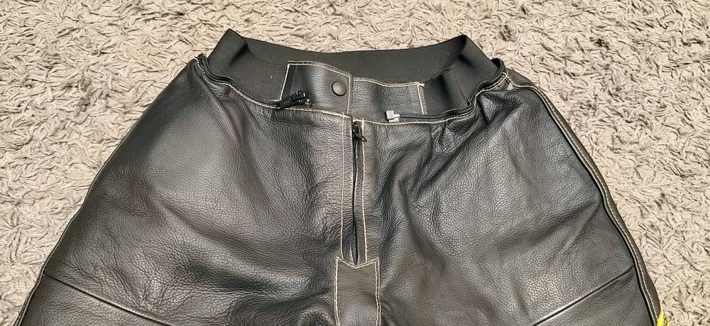 Кожен панталон за мотор