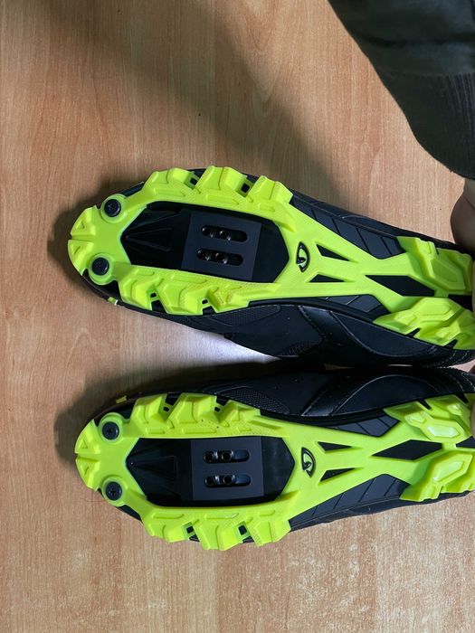 Pantofi ciclism MTB Giro Carbide R II, marimea 44, negri, SPD, Noi