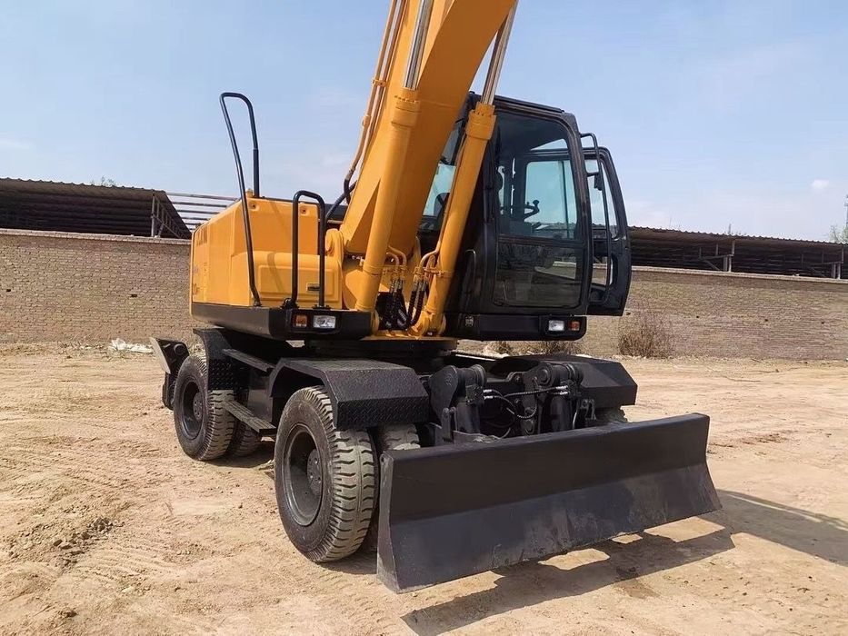 Услуги экскаватор погрущик, гидромолтам, гидро бур