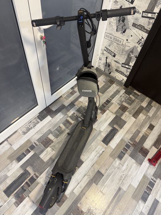 Trotineta Electrica Ninebot Max G2