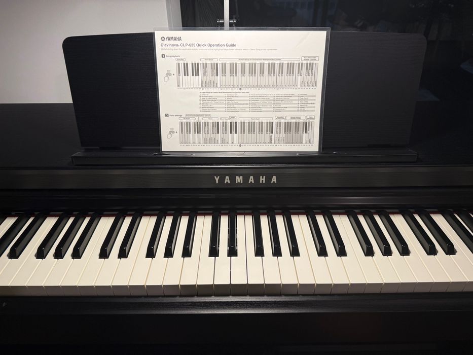 Pian Digital Yamaha Clavinova CLP 625