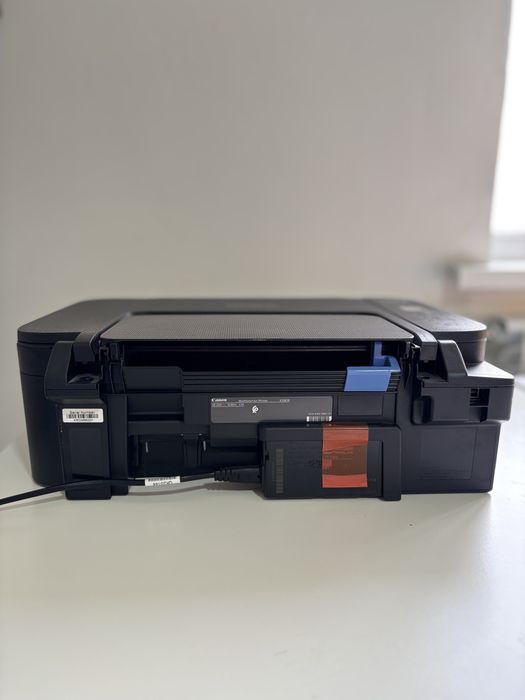 Продается Принтер canon