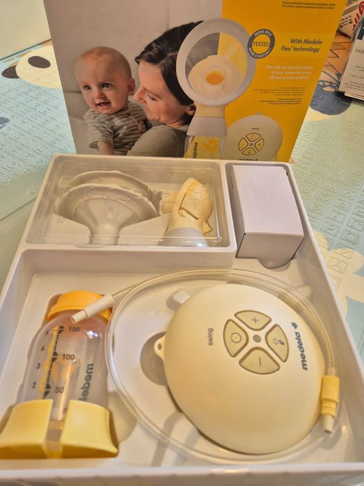 Помпа за кърма Medela Swing Flex + подарък