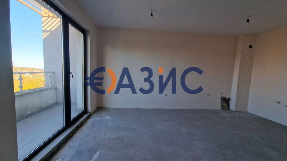 Продава се Двустаен апартамент в Бяла - 54 кв.м за 760 €/кв.м - Снимка #2