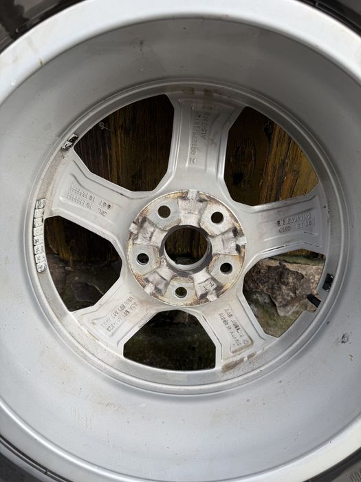 Jante Audi Q3 215/65 r17, caucicuri iarna