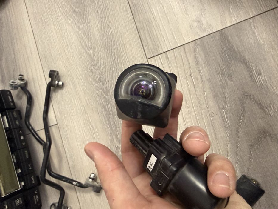 Камера перед и задняя