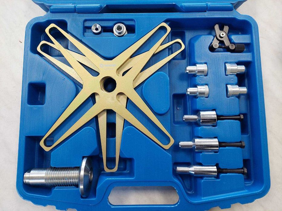 Комплект за демонтаж и монтаж на саморегулиращи се съединители