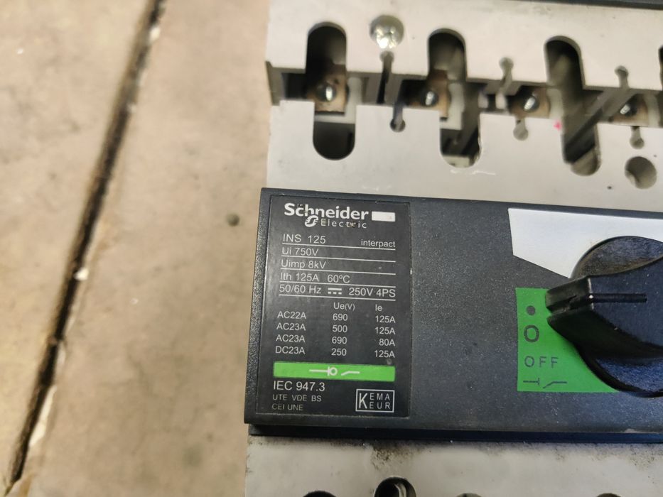 Пакетный переключатель 125 ампер