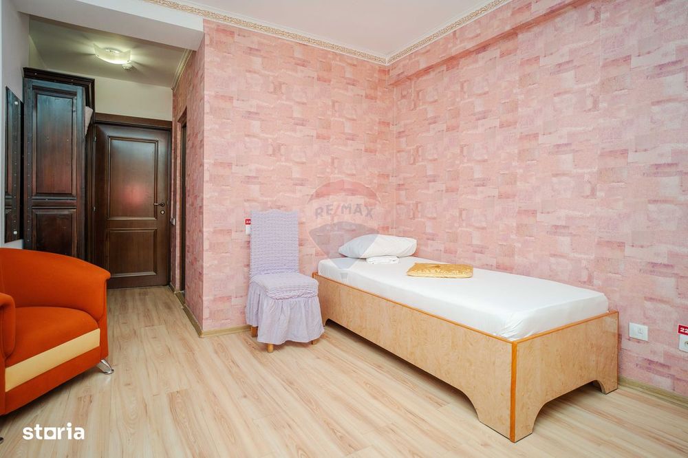 Oportunitate: Hotel cu 24 Camere de Vânzare/Inchiriere - Centru Bârlad