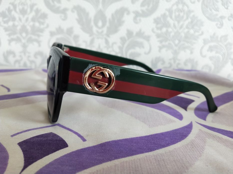 Очки солнцезащитные Гуччи