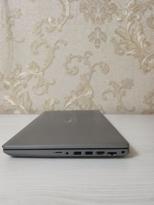 Dell Precision 3571 Workstation