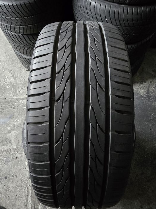 Kumho 215/40 R17 87W vară