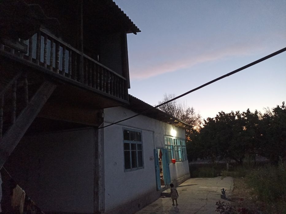 Продается дом 8 соток Уй сотилади!