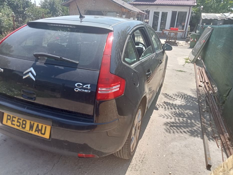 Vând/dezmembrez Citroen C4
