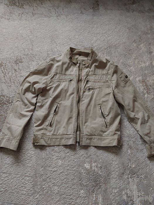 Куртка,пуховик,плащ