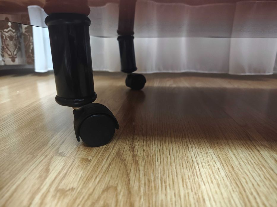 Vând măsuță de cafea