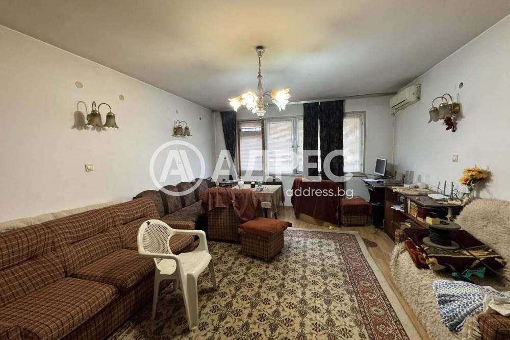 Продава КЪЩА, гр. Попово