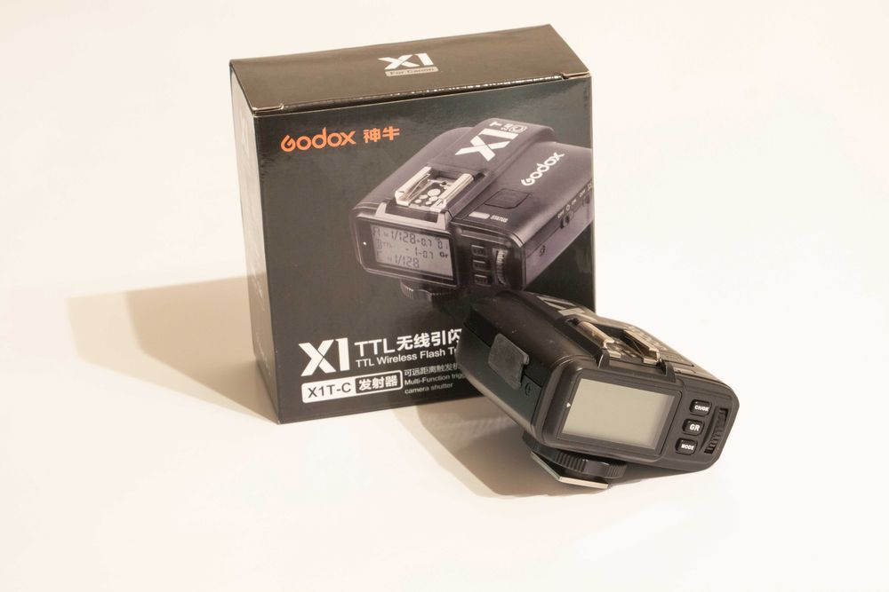 Светкавица Godox TT685 C +TTL Радиосинхронизатор Godox X1T-C  за Canon