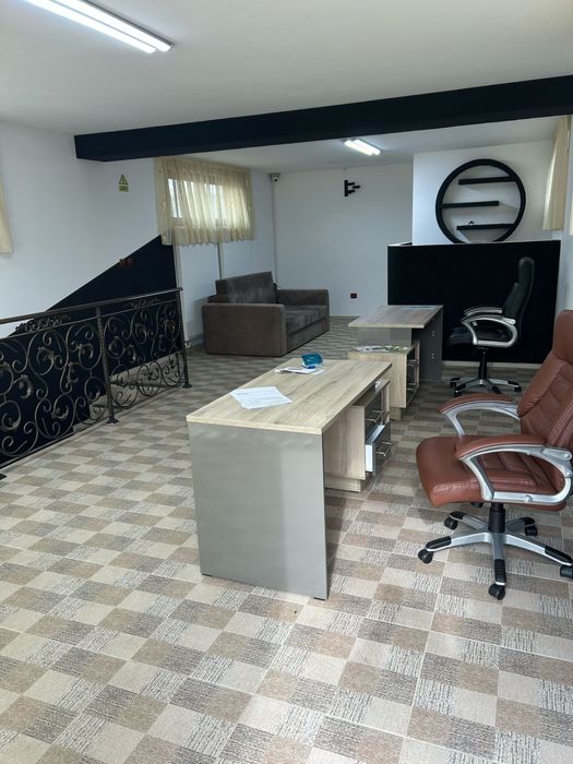 Casă de vânzare