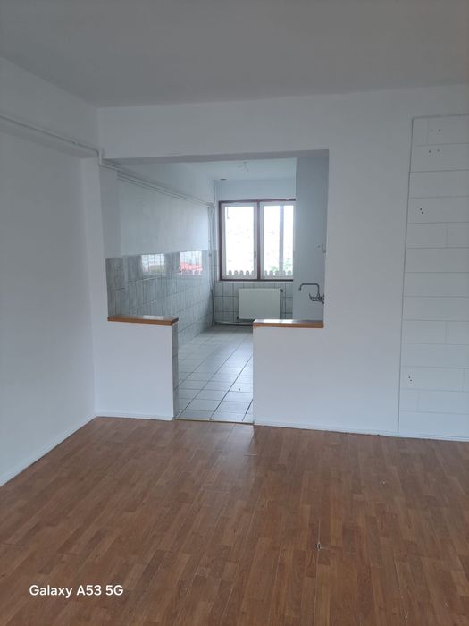 Apartament mare in centrul Zalaului