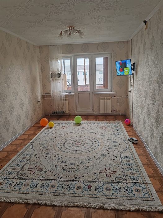 Тез Арада 2 болмелы Уй сатылады.