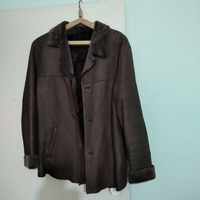 Продам натуральные кожаные дублёнки.