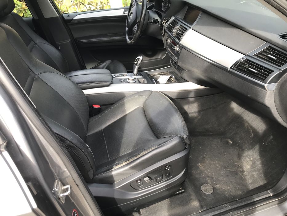 Capota far trager radiator piese bmw x5 e70 3.0 diesel 235 cai