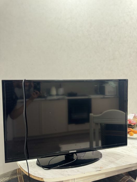 Продам телевизор