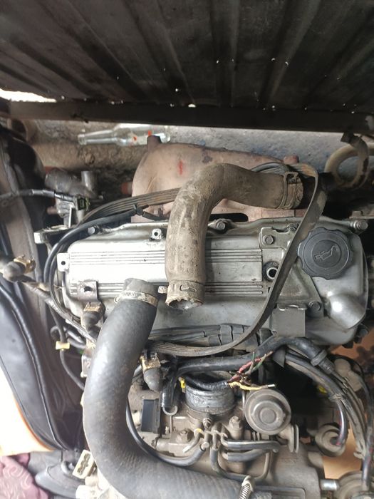 Продам матор на Мазду 626 2 об