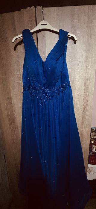 Vand rochie de seara