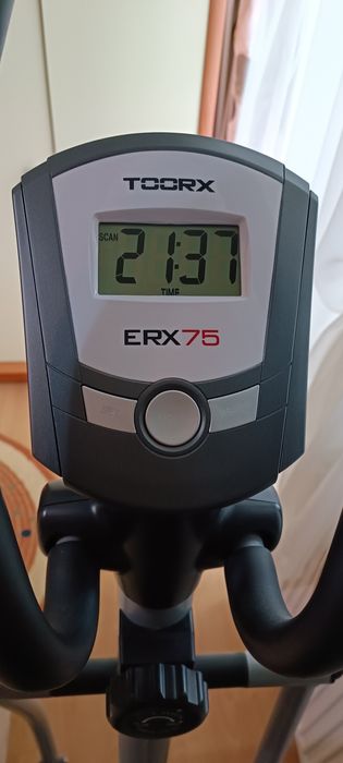 Bicicleta eliptica fitness gimnastica TOORX schimb cu bicicleta medica