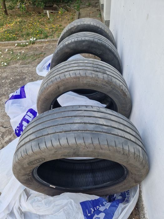 Goodyear 235 55 18 летни гуми