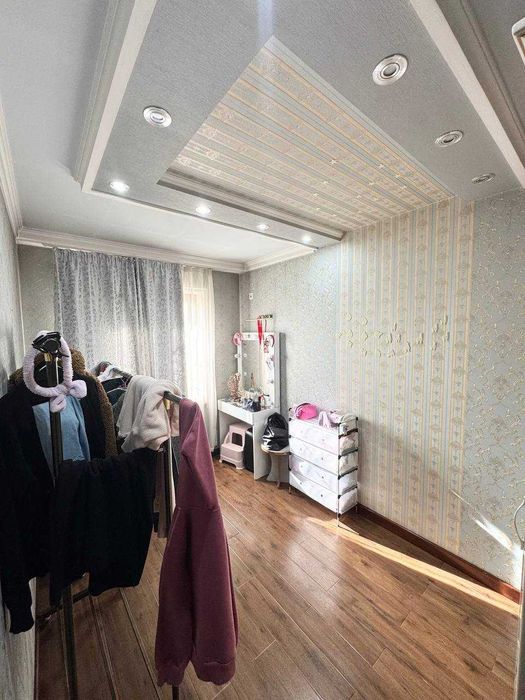 5/4/4, Дархан-3   77-серия, 95 м²