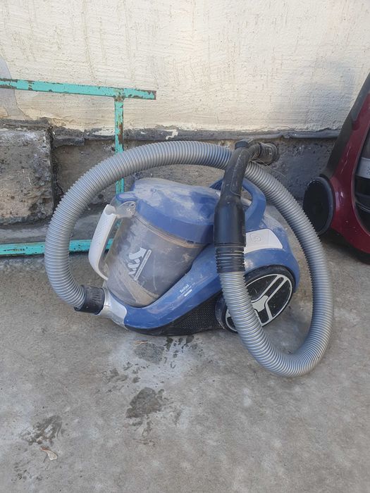 Пылесос  рабочи бу
