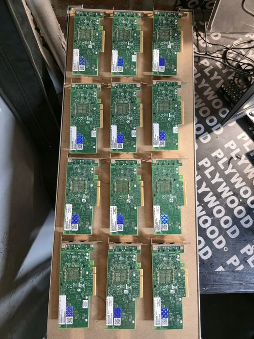 Мрежова сърварна карта Intel Ethernet server adapter X540-T2 И I350 - T4 V2