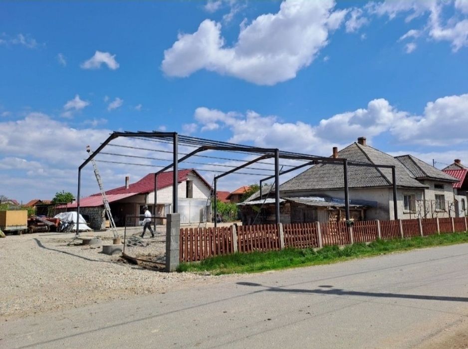 Hală metalică completa :
- deschidere 9m ;
- lungime 20m ;
- înălțime