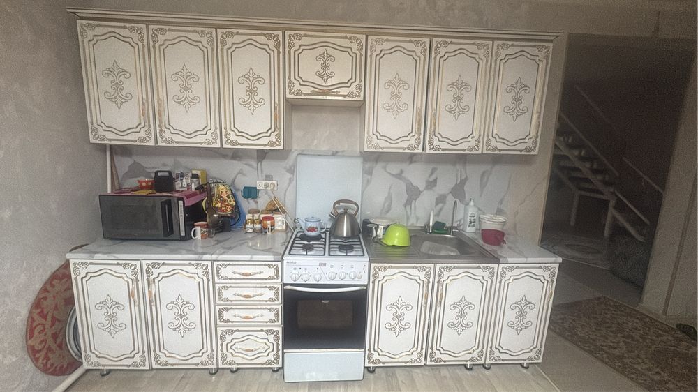 Кухонный гарнитур