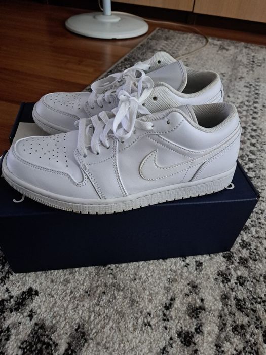 Jordan 1 White Low