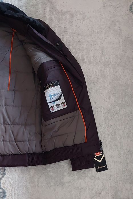 Продам куртку производства Турция.