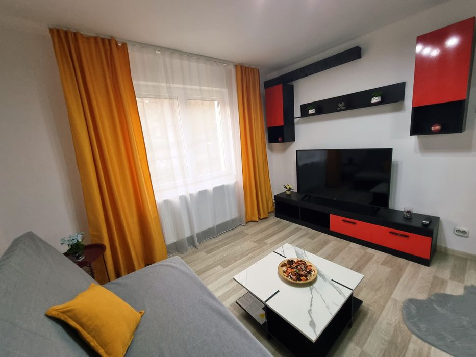 Oferta! Apartament 3 camere, renovat complet, nelocuit
