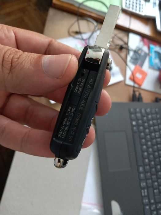 Carcasa cheie telecomanda VW Golf 6, Polo MK6 cu 3 butoane tip briceag