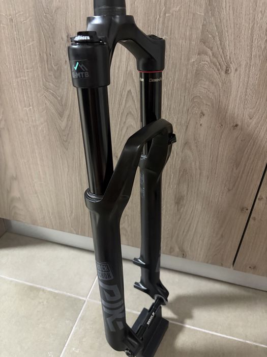 Furca Enduro/Trail RockShox Pike Ultimate 29 cursa 140mm Charger RCT3.
