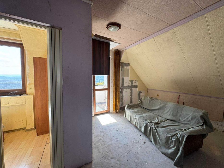 Дава се под наем Двустаен апартамент в Велико Търново, Бузлуджа - 48 кв.м за 54200 € - Снимка #1