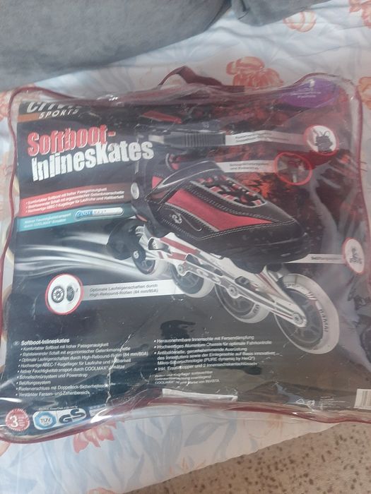 Ролери червено черни