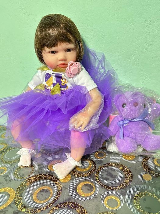 Păpușa realistică