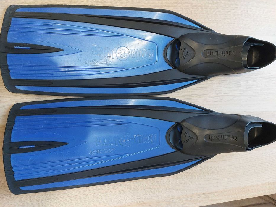 Плавници Aqualung Blue Met 40/41-40.00 и комплект очила и шнорхел20.00