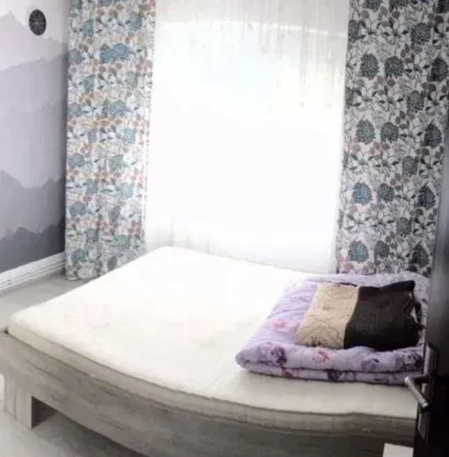 Дава се под наем Двустаен апартамент в Пловдив, Младежки Хълм - 65 кв.м за 260.1 € - Снимка #2