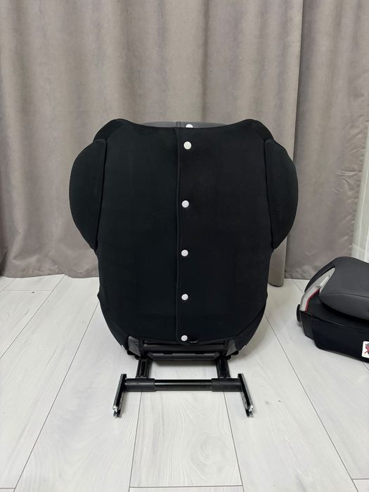 Продам автокресло Cybex