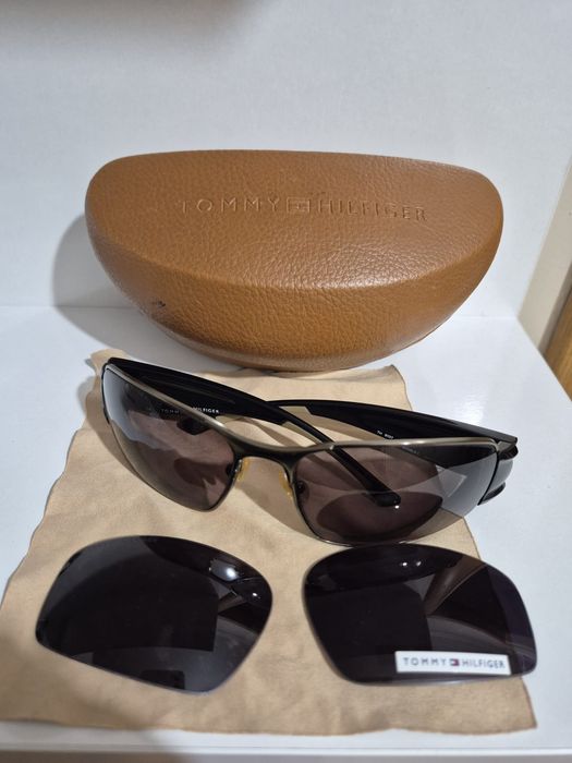 Слънчеви очила Tommy Hilfiger